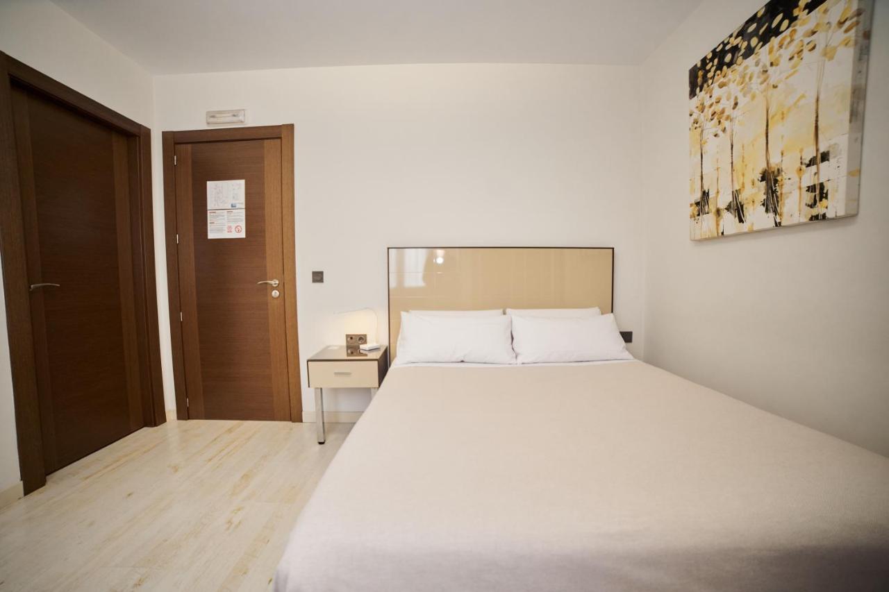 El Hostal De Violeta Tomelloso Buitenkant foto